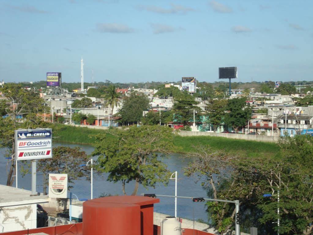 Choco'S Hotel Villahermosa Kültér fotó