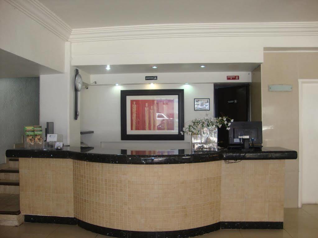 Choco'S Hotel Villahermosa Kültér fotó